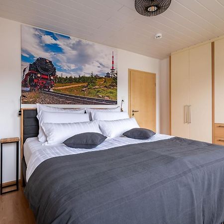 Neu! 9,8 Aussergewoehnlich Boxspringbetten Kaffeevollautomat Inkl Bettwaesche Und Handtuecher #Meenefewo De Bad Harzburg Exterior photo